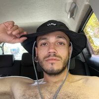 alistargreen's Offline Chat Room