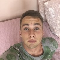 Johnny_blue's Offline Chat Room