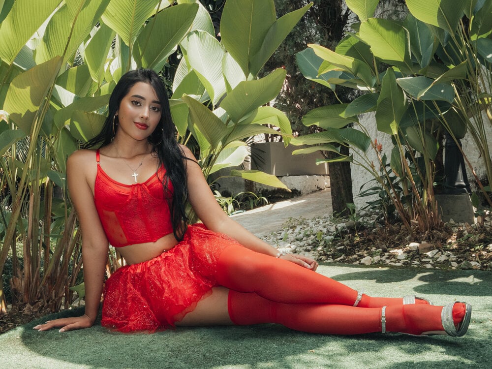 myliveeroticcams.com scarlettblaze_ livesex profile in the-dream-bough cams