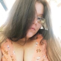 SophieSnake's Offline XXX Chat