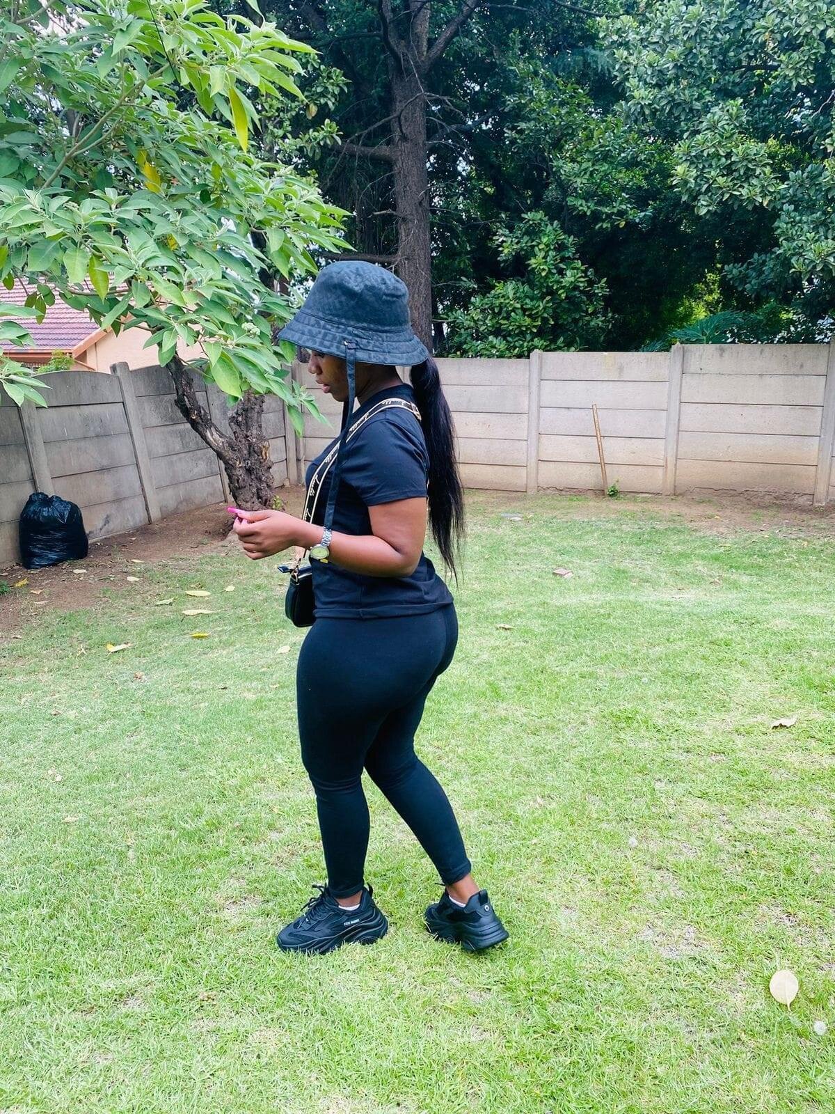 Naughty_Biatch