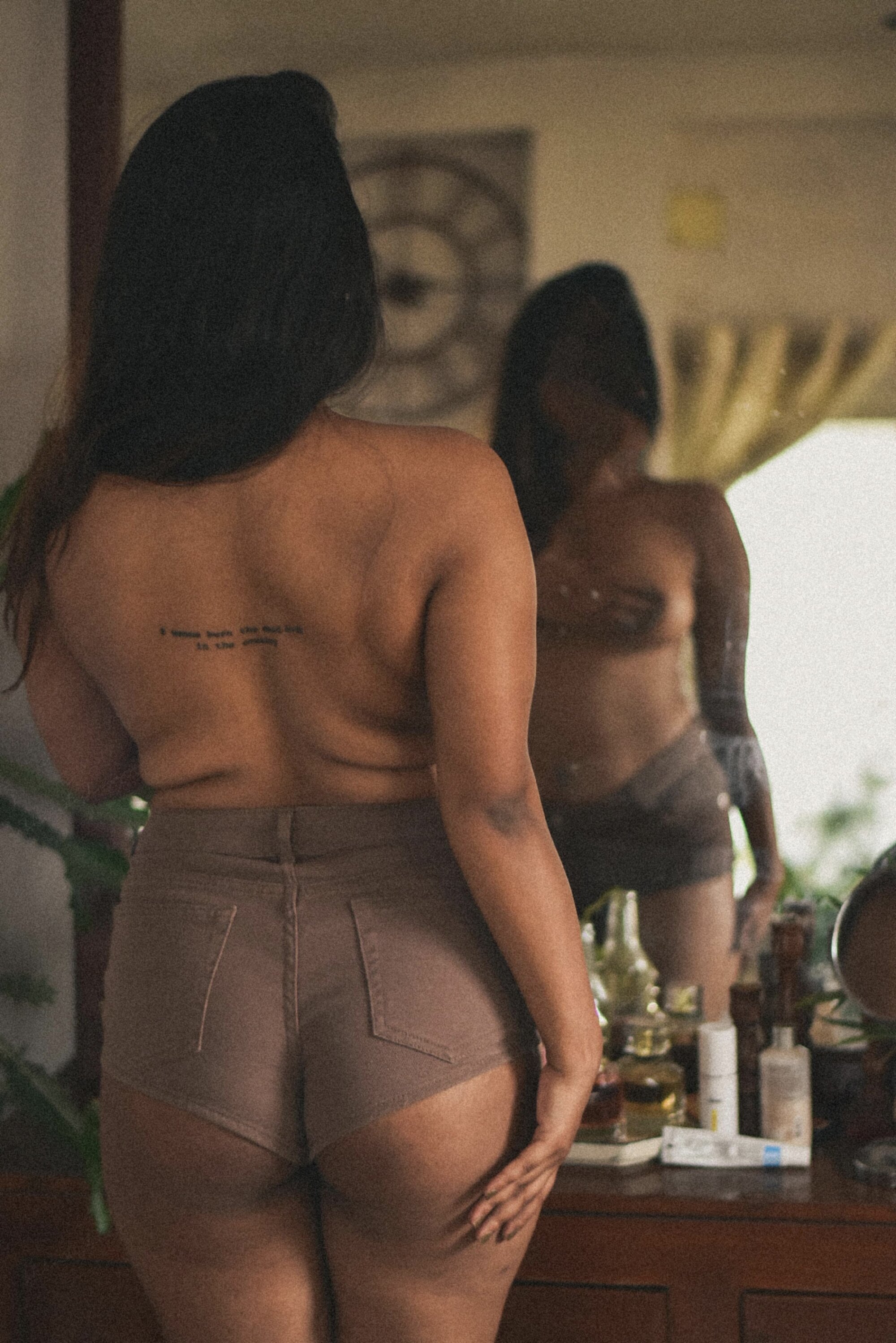 Mallu_Meghna_nair_