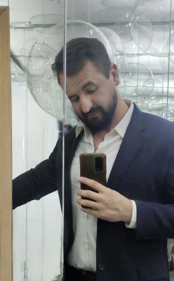 rooliv1 离线XXX聊天