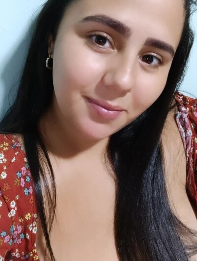 sweet_val14 from stripchat
