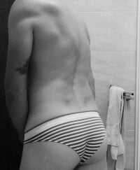 nikola1214's webcam live show