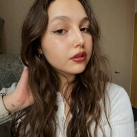 milanda_swentt's Offline Chat Room
