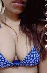 Monalish15's Offline Chat Room