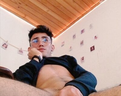 Thomas_tomson - Stripchat Boy 