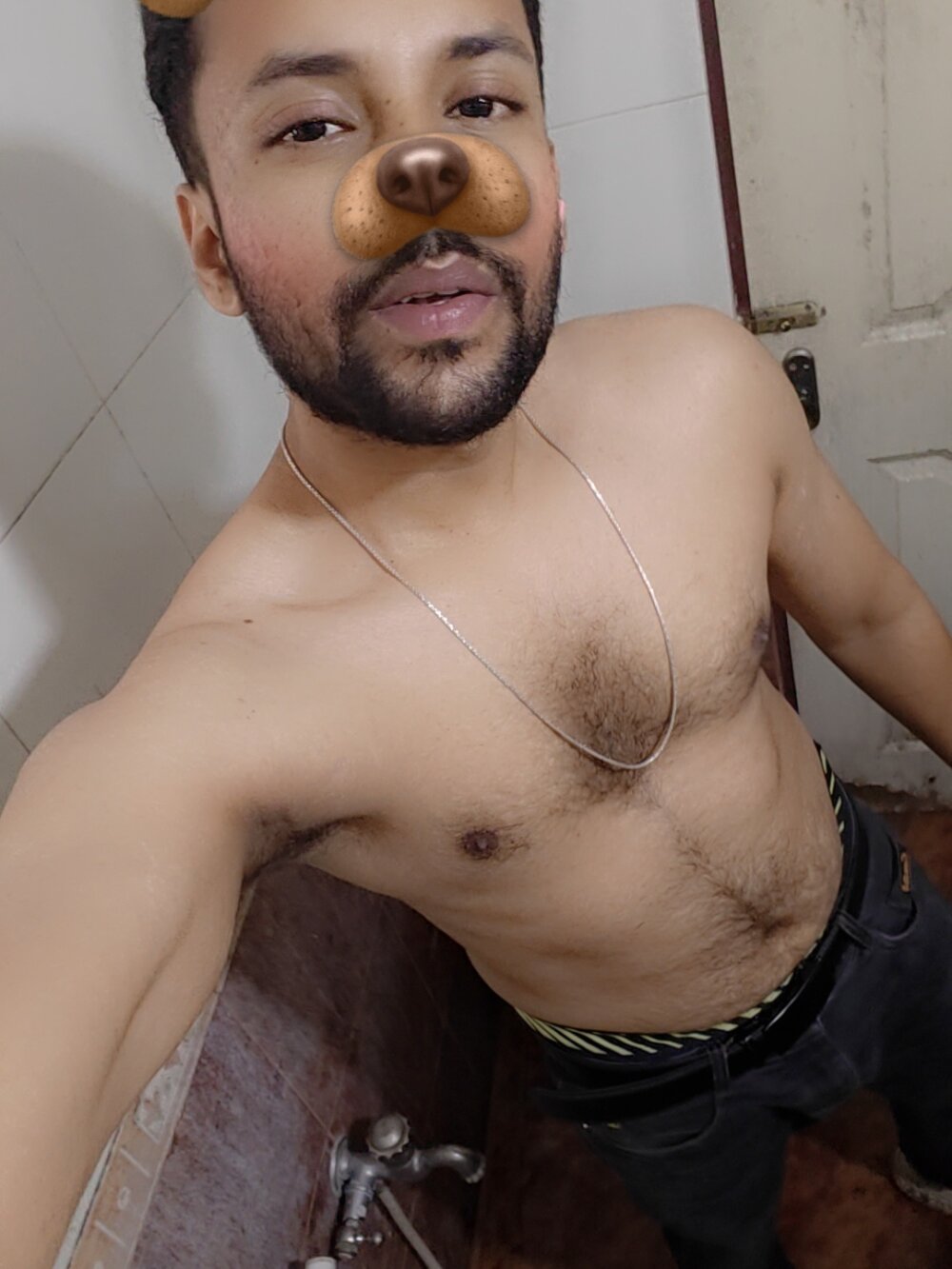 Cam boy Casting_Design