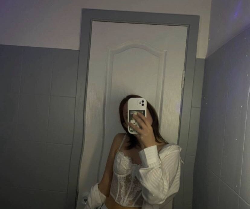 6livesex.com versual livesex profile in e cams