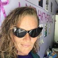 LizzyHyde69's Offline XXX Chat