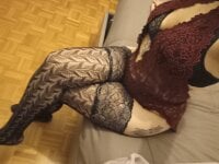 Melanya83's Live Sex Cam Show