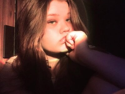 Elle_one Female Oilshow Online Cam Nude