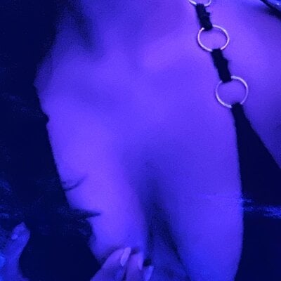 Tamil_kavinila Female Newcheapprivates Cam Naked