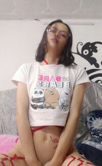 sakura_9's Offline Chat Room