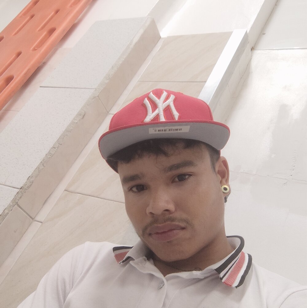 daniel18cmre profile