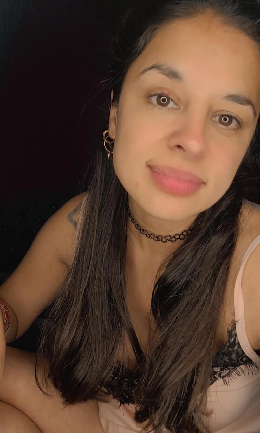 iluvcams.com ruby_arg livesex profile in thin cams