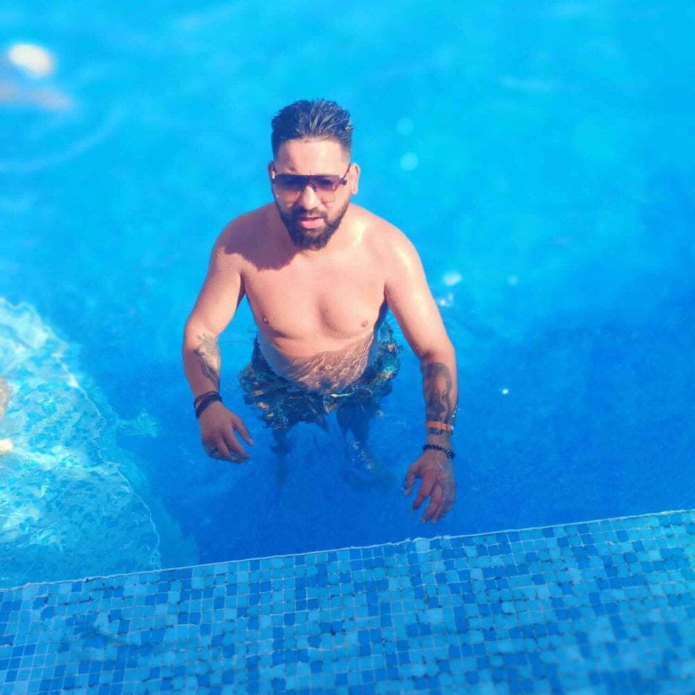 Cam boy Armand66_