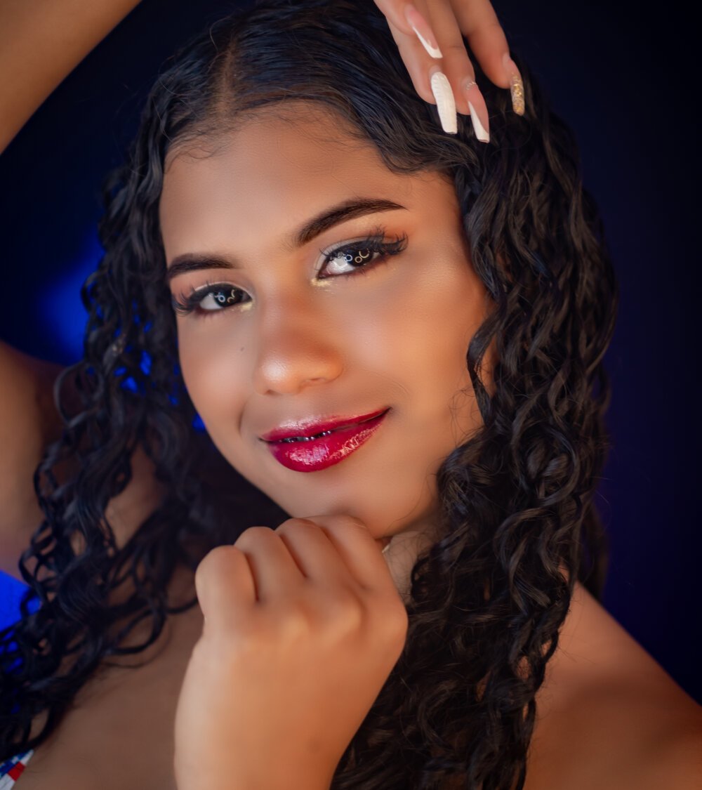 Live sex webcam photo for Leslie_15 #278335721