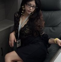 TY-One's webcam live show