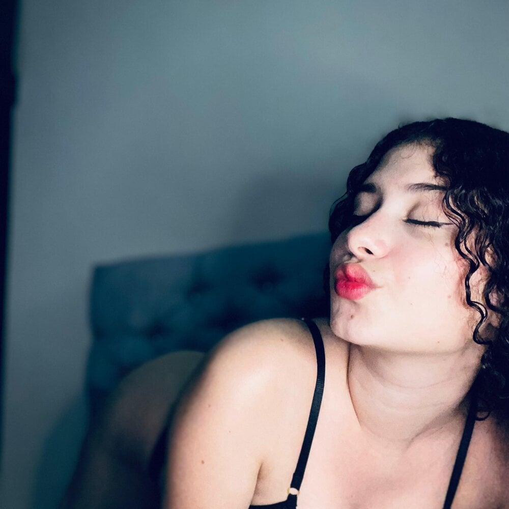 SoyMiaaa profile