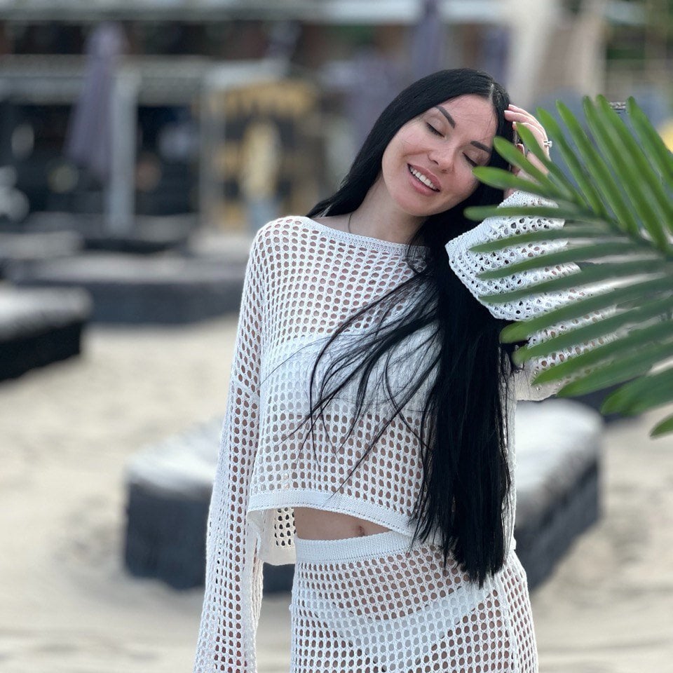 livesexr.com blacksilkqueen livesex profile in ask-me-i-might-tell cams