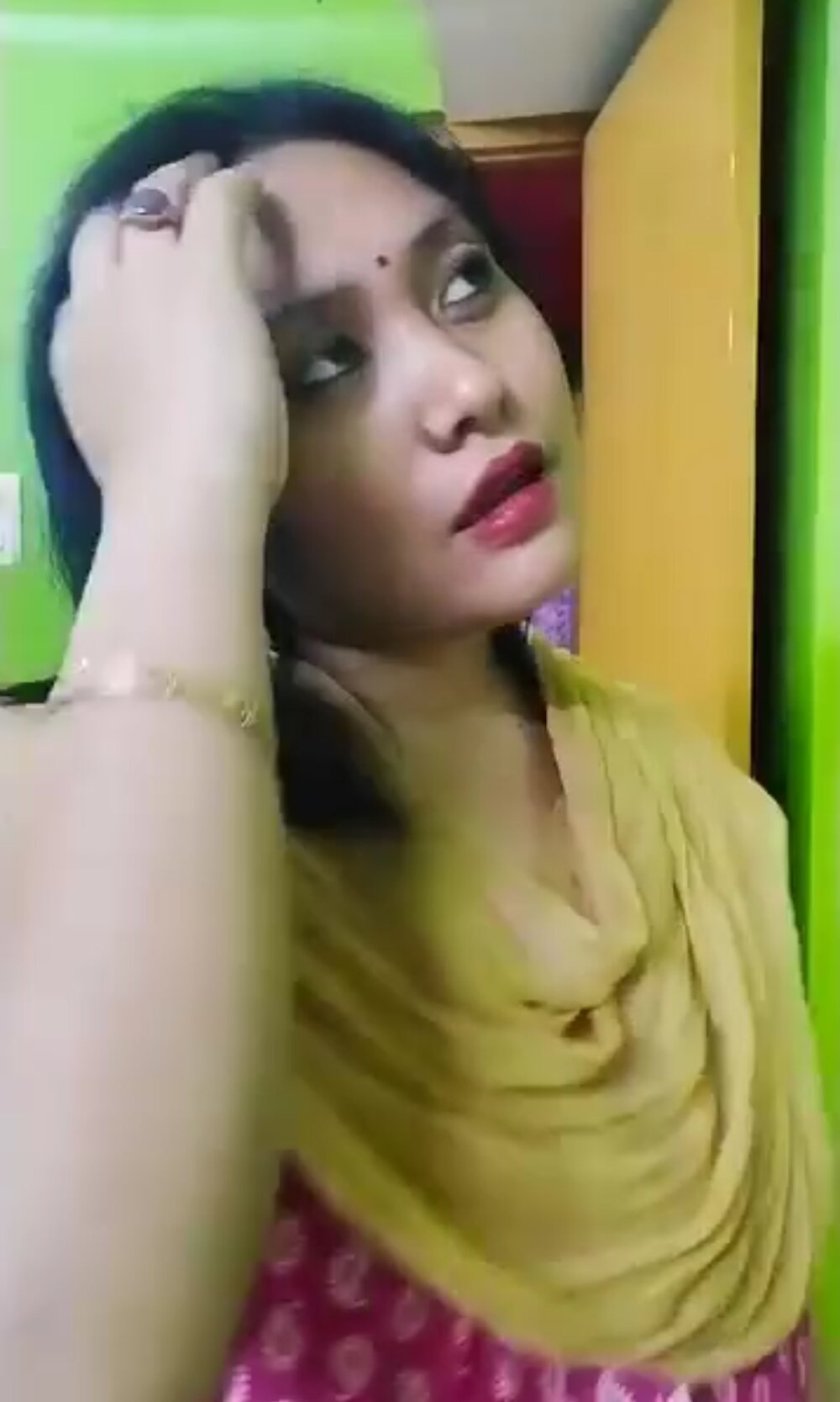 Watch  kalpana_1986 live on StripChat