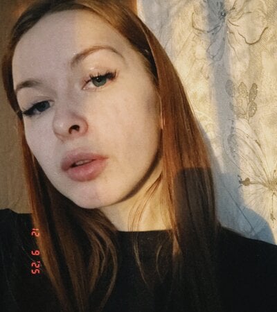 MalliSan Live Cam on StripChat and RICams