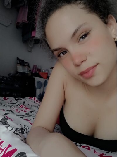 Kenda_95 - Stripchat Girl 