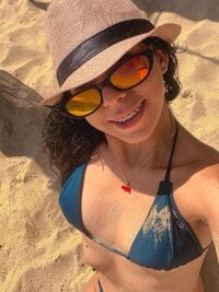 latin_girls_69_'s webcam live show