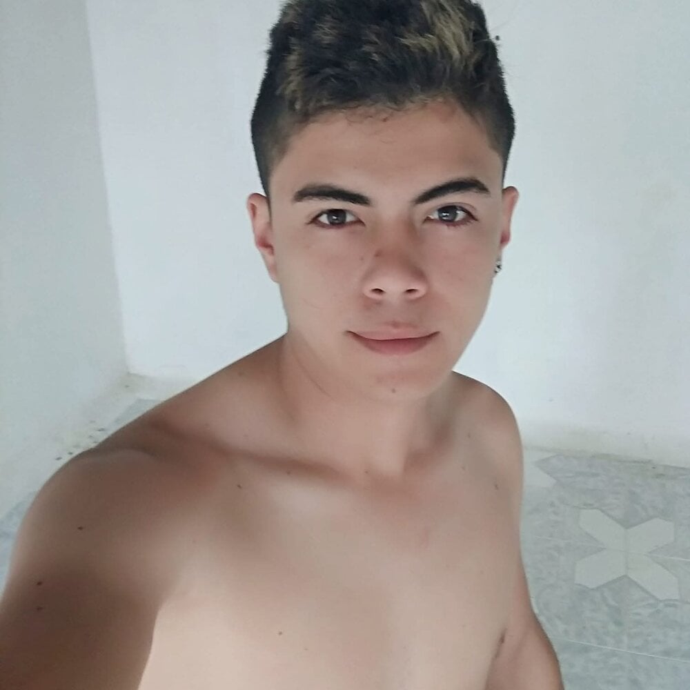 vergasuave1965 from stripchat