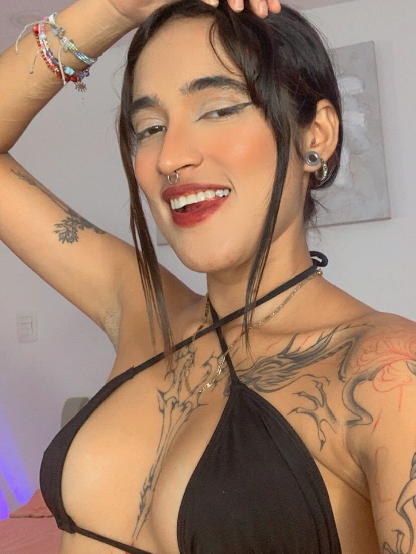 daphneadkins profile