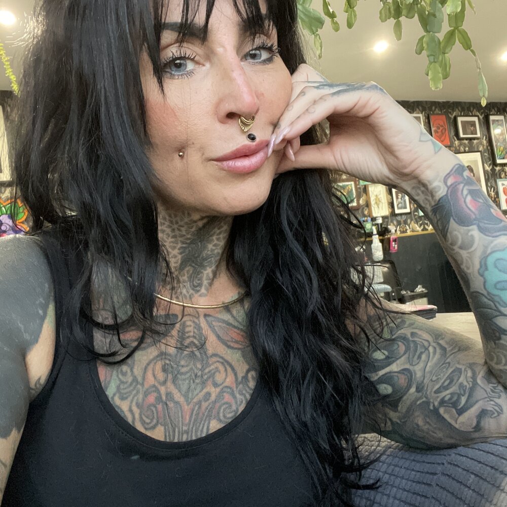 LittleLucyX's Offline XXX Chat