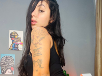 mysticgirlll's Offline Chat Room
