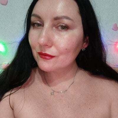 Katti_Kissa - brunettes