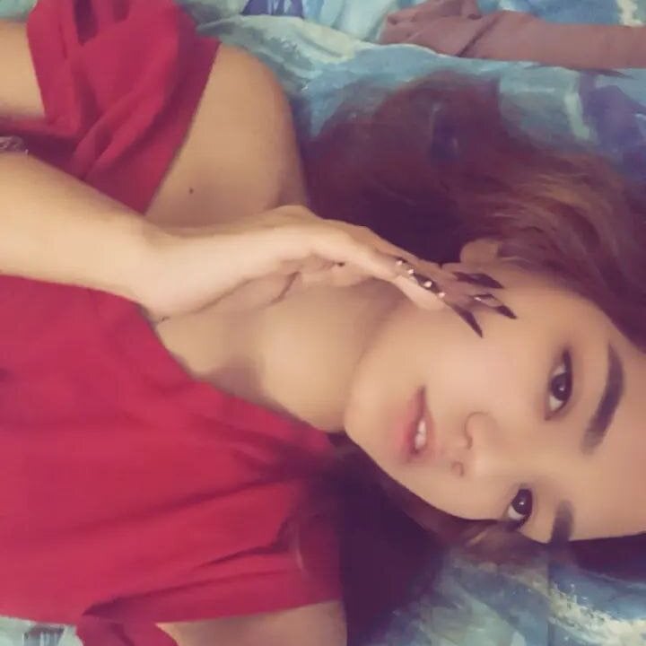 mega-camsex.com coreenluebbers livesex profile in straight cams