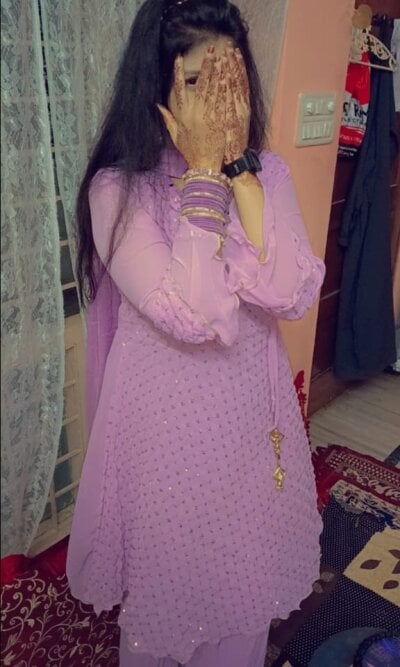 Riya-28