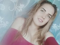 WonderfulAnna's Offline Chat Room