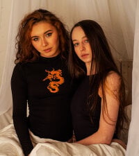 MilaRebekka's Offline Chat Room