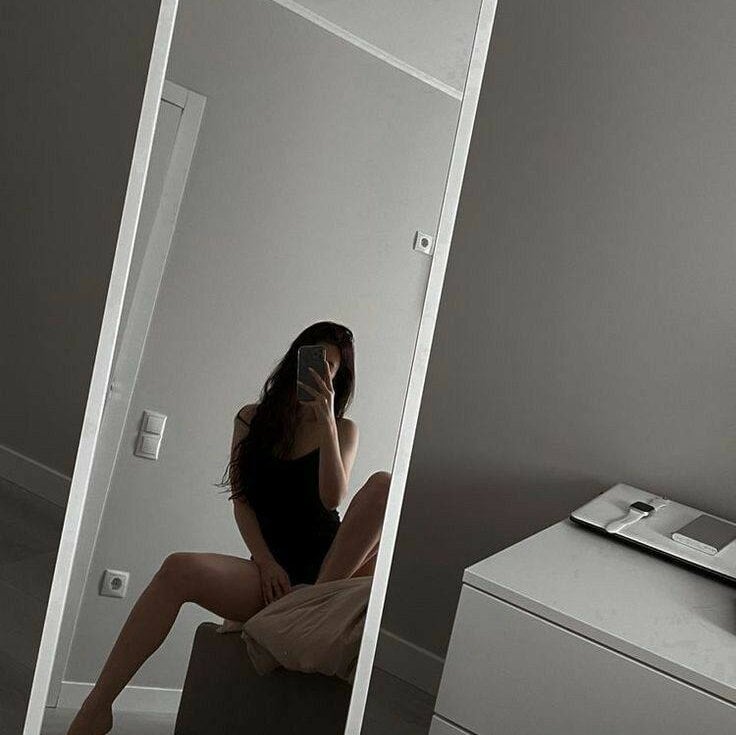 mila_glow1 from stripchat