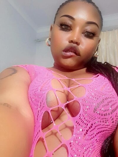 BigAssJuicy3 - Stripchat Glamour Blowjob Cam2cam Girl 