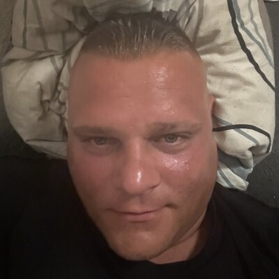 MrMakizze Male Bigballs Free Cam Striptease