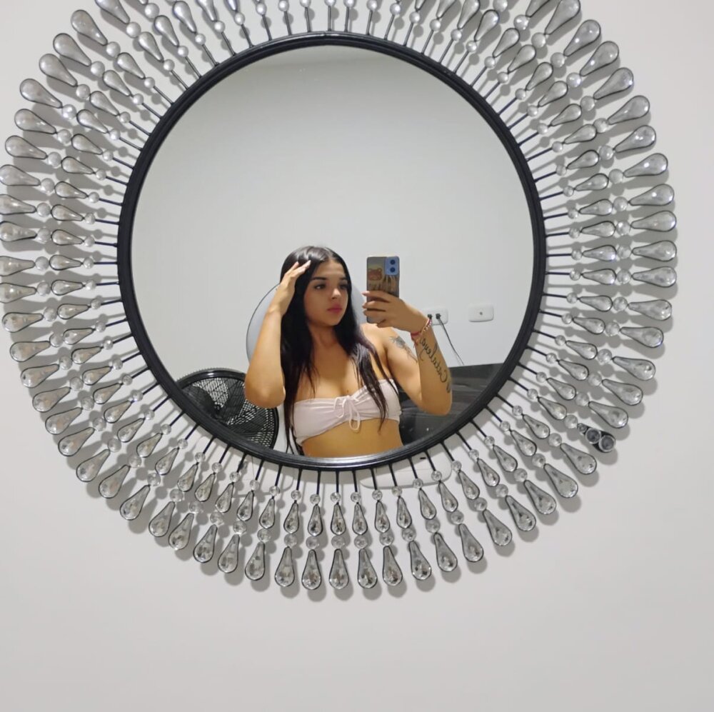Dahiana_Cooper profile