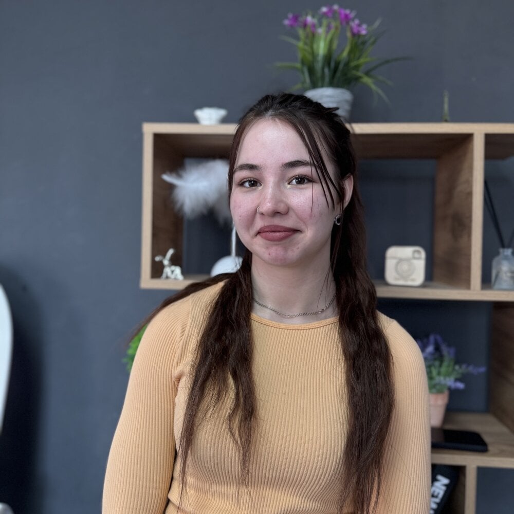 LinnCharlie profile