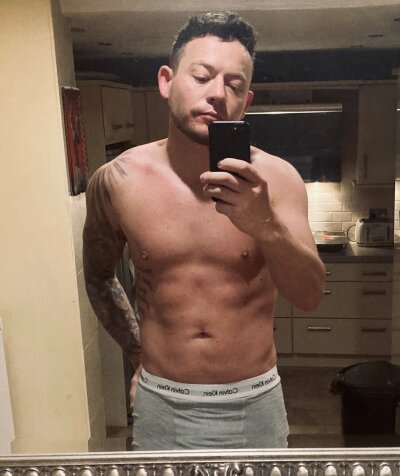 liamsroom from stripchat