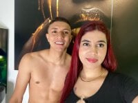 camila_and_tony's Offline Chat Room