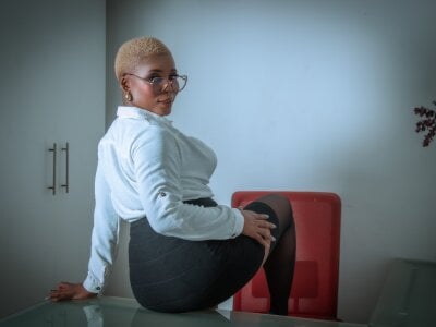 DashaSousaa - Stripchat Girl 