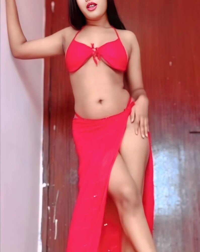 badgirlwebcam.com miss__alone009 livesex profile in english cams