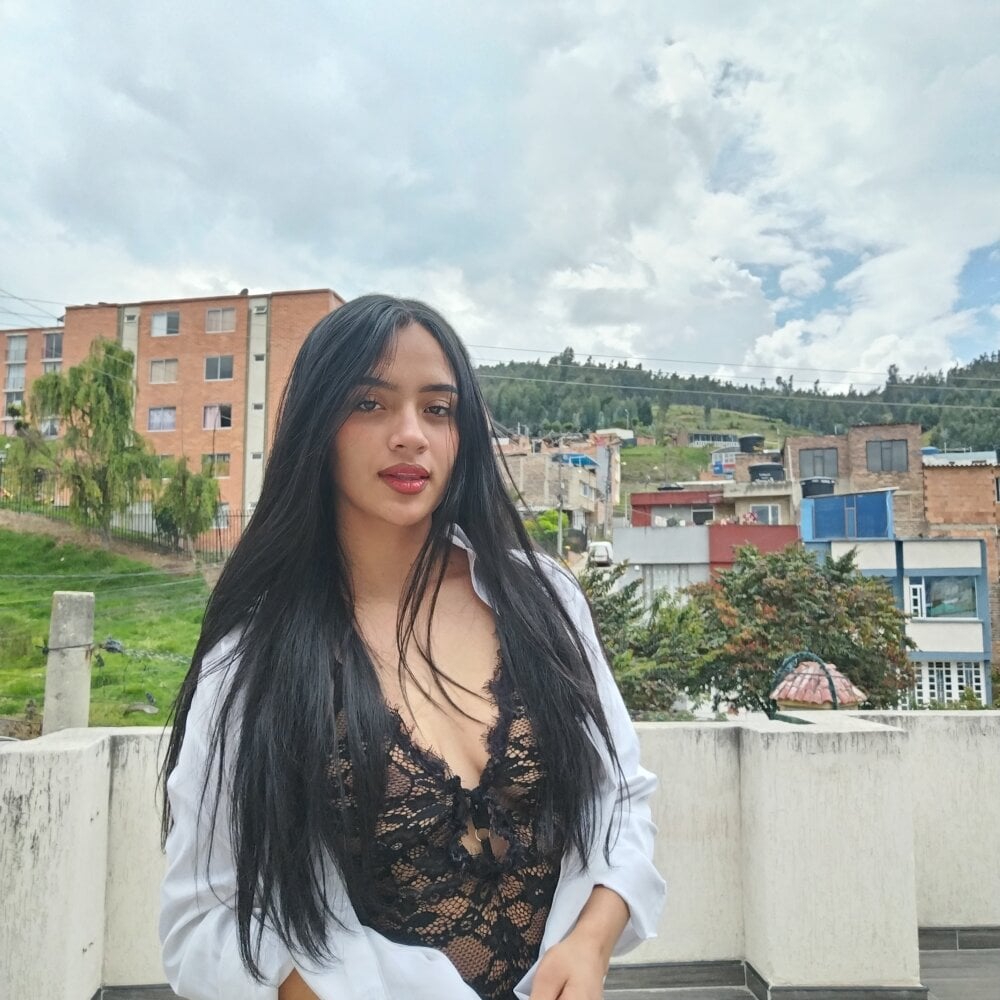 cynliu webcam profile - Taiwanese