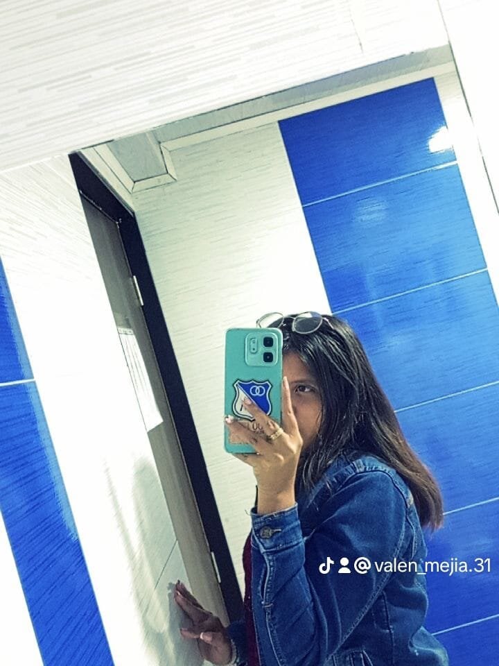 dulce_pecado777 Offline XXX-Chat